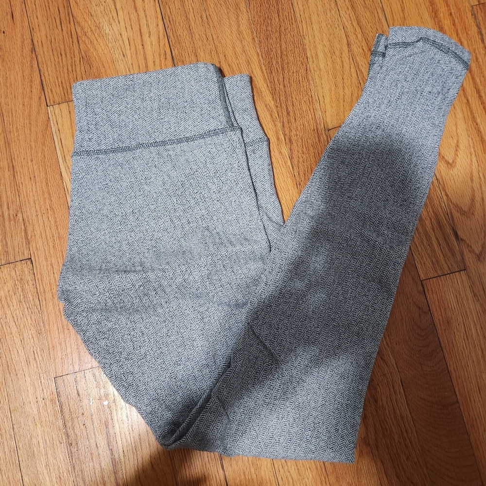 GUC Lululemon herringbone leggings